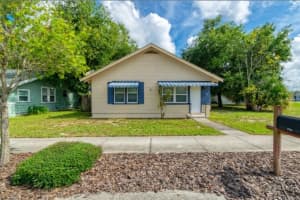 111 CAROLINE STREET, TAVARES, FL 32778 Sold 06/30/25