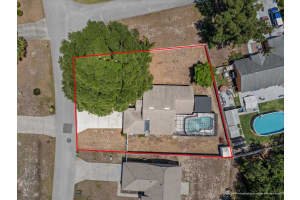 150 BENTLEY OAKS BOULEVARD, DAVENPORT, FL 33896 Sold 06/20/25