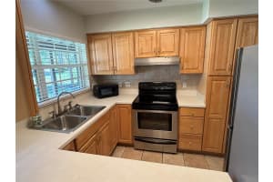 384 PERTH LANE, WINTER PARK, FL 32792 - MLS#MFRO6301174