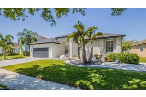 2135 CASCADES COVE DRIVE, ORLANDO, FL 32820 Sold 07/22/25