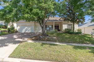 2780 HIGHLAND VIEW CIRCLE, CLERMONT, FL 34711 Sold 05/29/25
