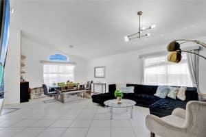 119 HYPOLITA AVENUE, DAVENPORT, FL 33897 - MLS#MFRO6301396