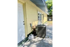 235 CRABTREE AVENUE, ORLANDO, FL 32835 - MLS#MFRO6301398