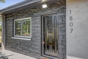 1807 49TH AVENUE, BRADENTON, FL 34207 Sold 07/08/25