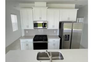 6977 BROAD WING LOOP, HOWEY IN THE HILLS, FL 34737 Sold 06/19/25