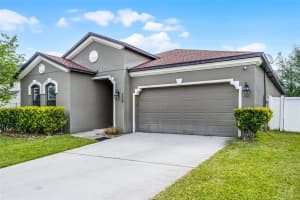 730 WOODS LANDING DRIVE, MINNEOLA, FL 34715 - MLS#MFRO6301491