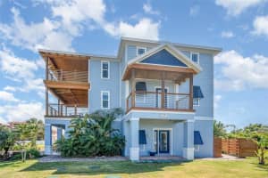 22 Mahoe Dr N, PALM COAST