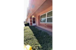 2727 W Oak Ridge Rd #4, ORLANDO