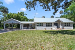 1405 Pioneer Trl, NEW SMYRNA BEACH