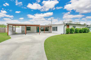 3713 DOVER STREET, ORLANDO, FL 32806 Sold 08/15/25