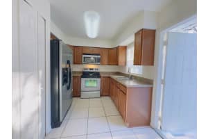 938 MARVIN C ZANDERS AVENUE, APOPKA, FL 32703 Sold 06/13/25