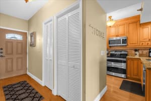 401 ROBINSON STREET, ORLANDO, FL 32801 - MLS#MFRO6302136