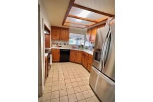 76 OAKDALE STREET, WINDERMERE, FL 34786 Sold 09/11/25