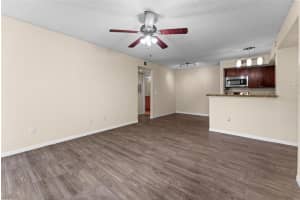 5112 CONROY RD #13, ORLANDO, FL 32811 - MLS#MFRO6302200