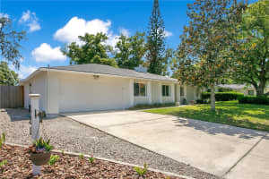 821 SUTTER LOOP, LONGWOOD, FL 32750 - MLS#MFRO6302217