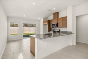 715 CHESTNUT LANE, AUBURNDALE, FL 33823 - MLS#MFRO6302309