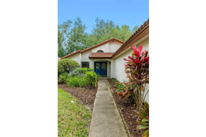 6543 DOUBLETRACE LANE, ORLANDO, FL 32819 Sold 06/04/25