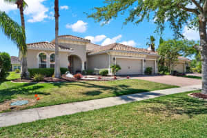 3716 PARADISO CIRCLE, KISSIMMEE, FL 34746 Sold 08/01/25