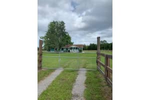 900 MOONLIGHT COURT, ST CLOUD, FL 34771 Sold 10/15/25