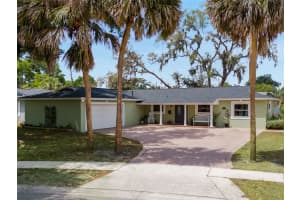264 SHADY HOLW, CASSELBERRY, FL 32707 Sold 05/08/25