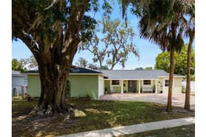 264 SHADY HOLW, CASSELBERRY, FL 32707 Sold 05/08/25