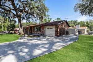 3746 PALM DRIVE, LEESBURG, FL 34748 - MLS#MFRO6302894