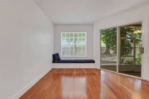677 POST OAK CIRCLE, ALTAMONTE SPRINGS, FL 32701 Sold 07/22/25