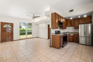 6021 NAVAJO WAY, ORLANDO, FL 32807 Sold 07/25/25
