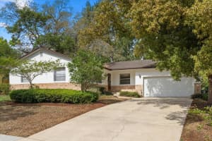 32 SWEETBAY LANE, ORLANDO, FL 32835 Sold 08/28/25