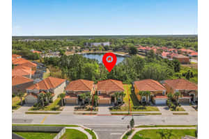 411 CABELLO DRIVE, DAVENPORT, FL 33837 - MLS#MFRO6303113
