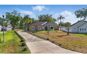 841 OAKS SHORES ROAD, LEESBURG, FL 34748 Sold 08/29/25