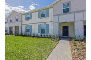 880 Paradise Dr, DAVENPORT