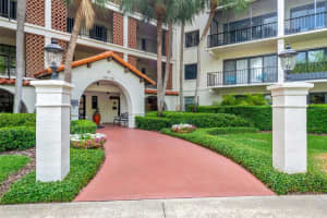 100 S Interlachen Ave #410f, WINTER PARK