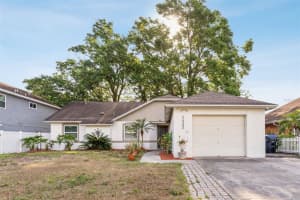 7333 RADIANT CIRCLE, ORLANDO, FL 32810 - MLS#MFRO6303387
