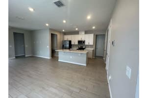 895 BLUE CREEK DRIVE, HAINES CITY, FL 33844 - MLS#MFRO6303403