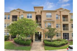 724 Terrace Ridge Cir #724, DAVENPORT
