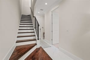 654 MARIPOSA STREET, ORLANDO, FL 32801 Sold 08/27/25