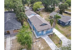 1403 W 13th Pl, SANFORD