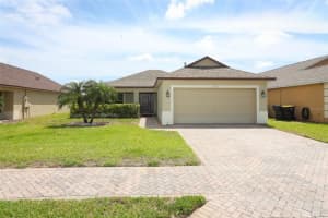 212 Regency St, DAVENPORT