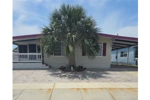 138 Maple Dr, DEBARY