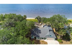 3385 LAKE HARNEY CIRCLE, GENEVA, FL 32732 - MLS#MFRO6303733