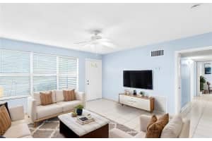 604 OXALIS AVENUE, ORLANDO, FL 32807 Sold 06/27/25