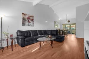 2504 LONDON BRIDGE COURT, ORLANDO, FL 32837 Sold 06/23/25