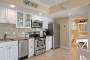 611 ATLANTIC AVENUE, NEW SMYRNA BEACH, FL 32169 - MLS#MFRO6304018