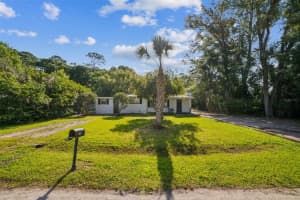 2647 MYRTLE AVENUE, SANFORD, FL 32773 - MLS#MFRO6304070