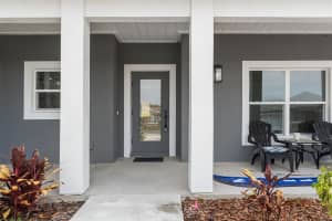 72 FAIRWAY CIRCLE, UMATILLA, FL 32784 - MLS#MFRO6304096