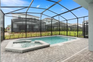 7180 Oakmoss Loop Davenport, FL 33837 - Off Market