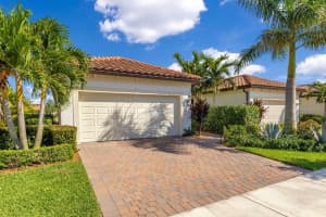 4054 BASKET OAK CIRCLE, VERO BEACH, FL 32967 Sold 08/14/25