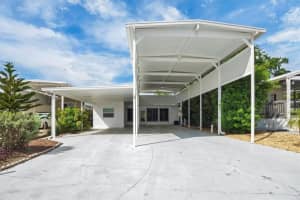 367 PAR PINES BOULEVARD, DAVENPORT, FL 33837 Sold 06/18/25