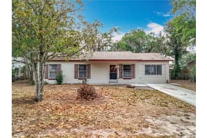 130 ARAGON AVENUE, UMATILLA, FL 32784 Sold 07/11/25